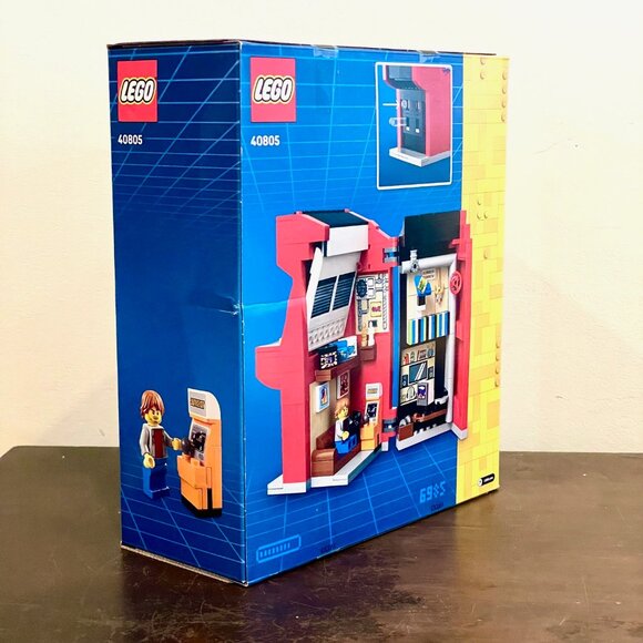 LEGO 40805 Arcade Machine NIB New Sealed in Hand - Picture 9 of 12